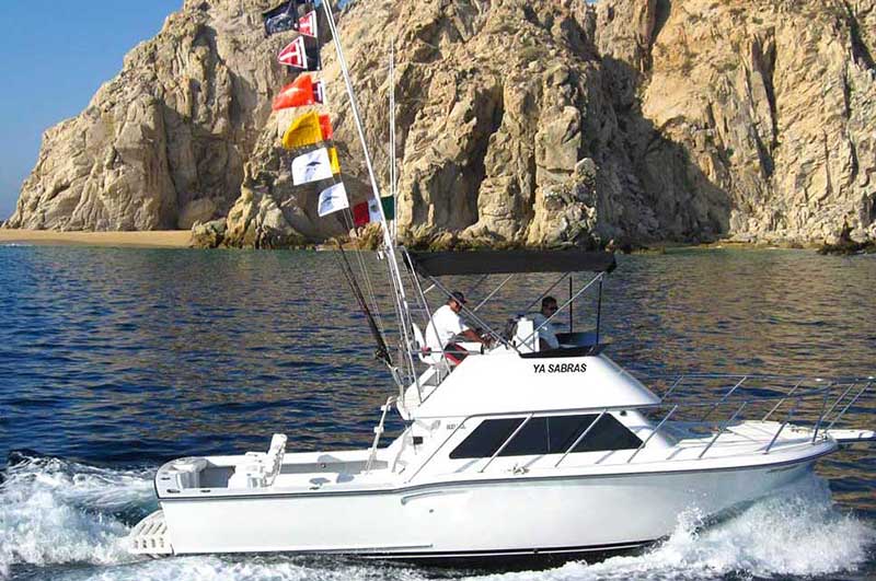 Charter fishing boat, Ya Sabras, of Pochos Charters, Cabo