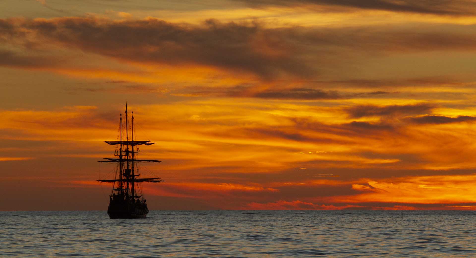 Sunset cruise in Cabo